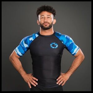 Gold BJJ Short Sleeve Blue Camo Rash Guard, XXL